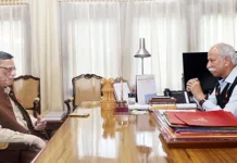 State requires responsive administrative model: Guv