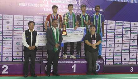 Manimuthu, Negi win singles titles