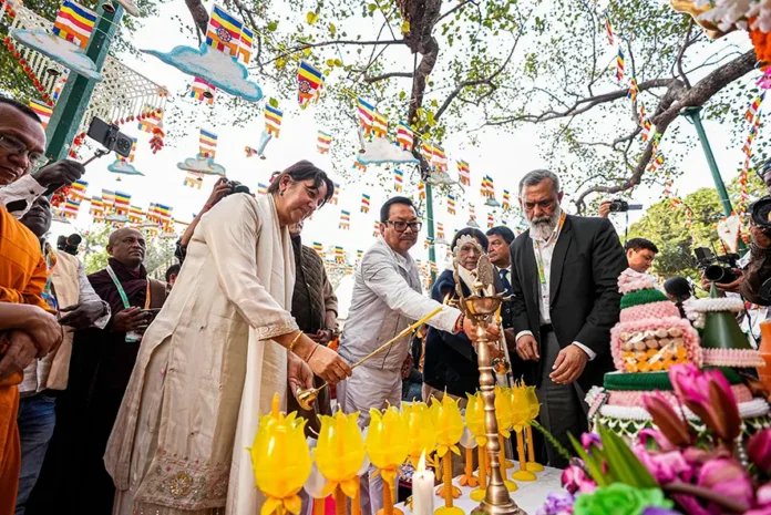Mein attends inaugural session of 20th Intl. Tipitaka chanting ceremony at Bodhgaya