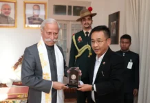 Guv commends Sikkim CM on state’s cleanliness