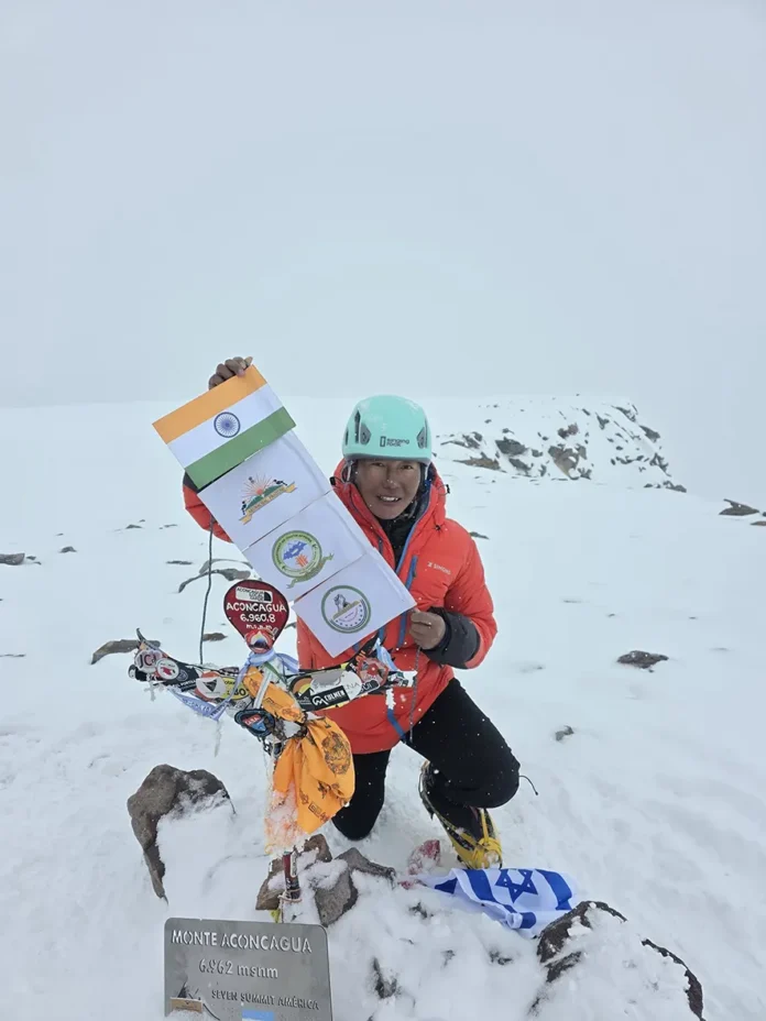 Kabak Yano scales Mount Aconcagua