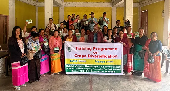 Crop diversification training progs held