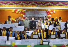 Dist education dept honours academic achievers