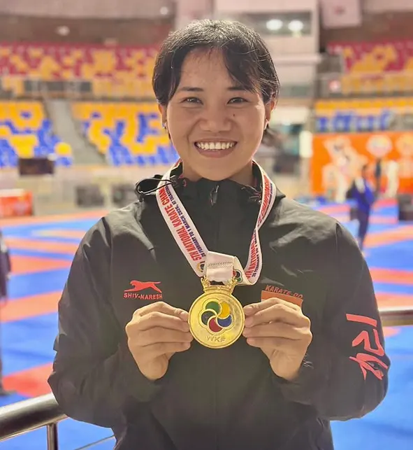 Mesom Singhi wins gold