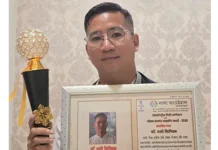 Dr Sindik honoured with award