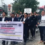 Lawyers stage protest over attack on colleague